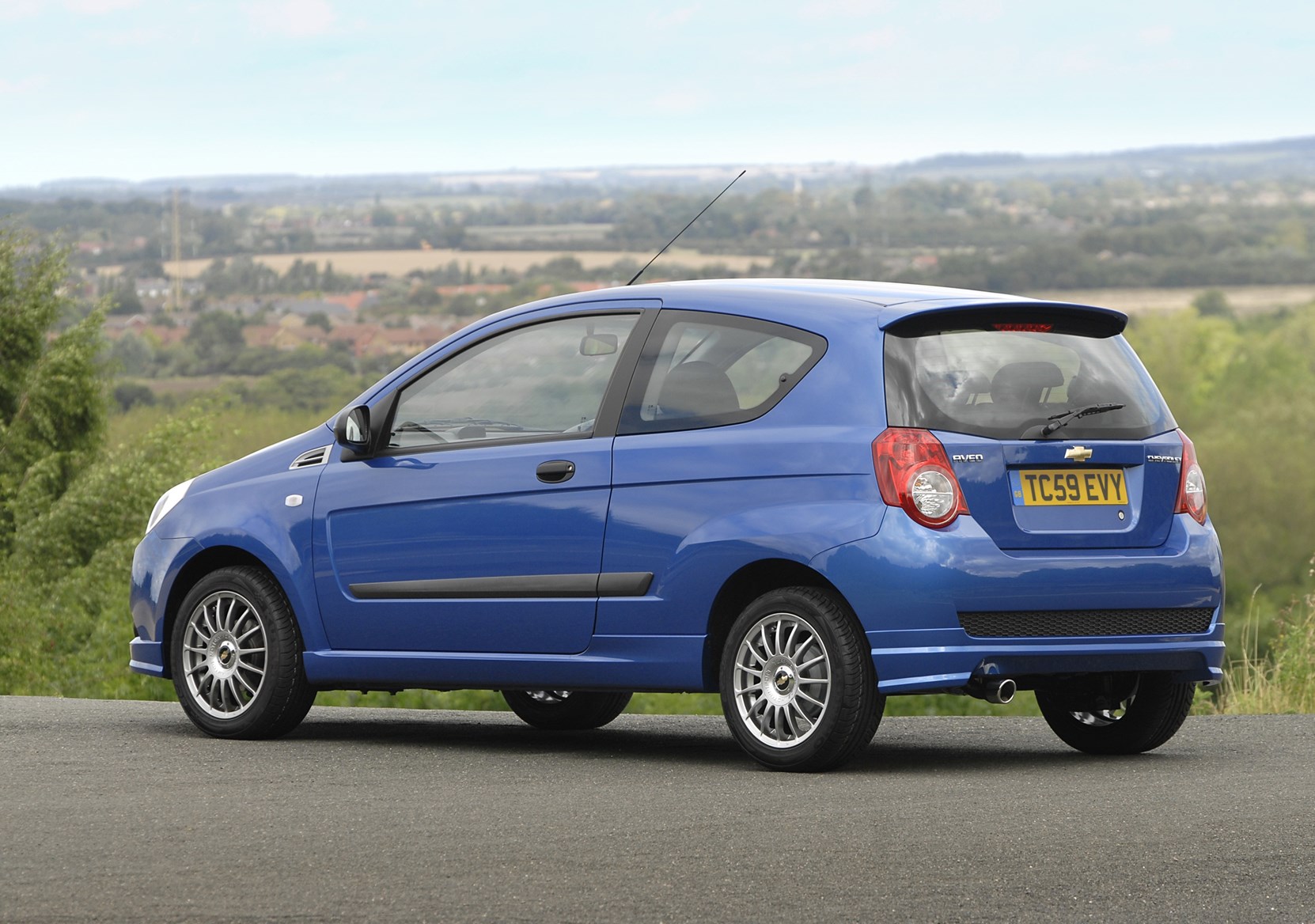 Chevrolet Aveo Hatchback Review (2008 2011) Parkers