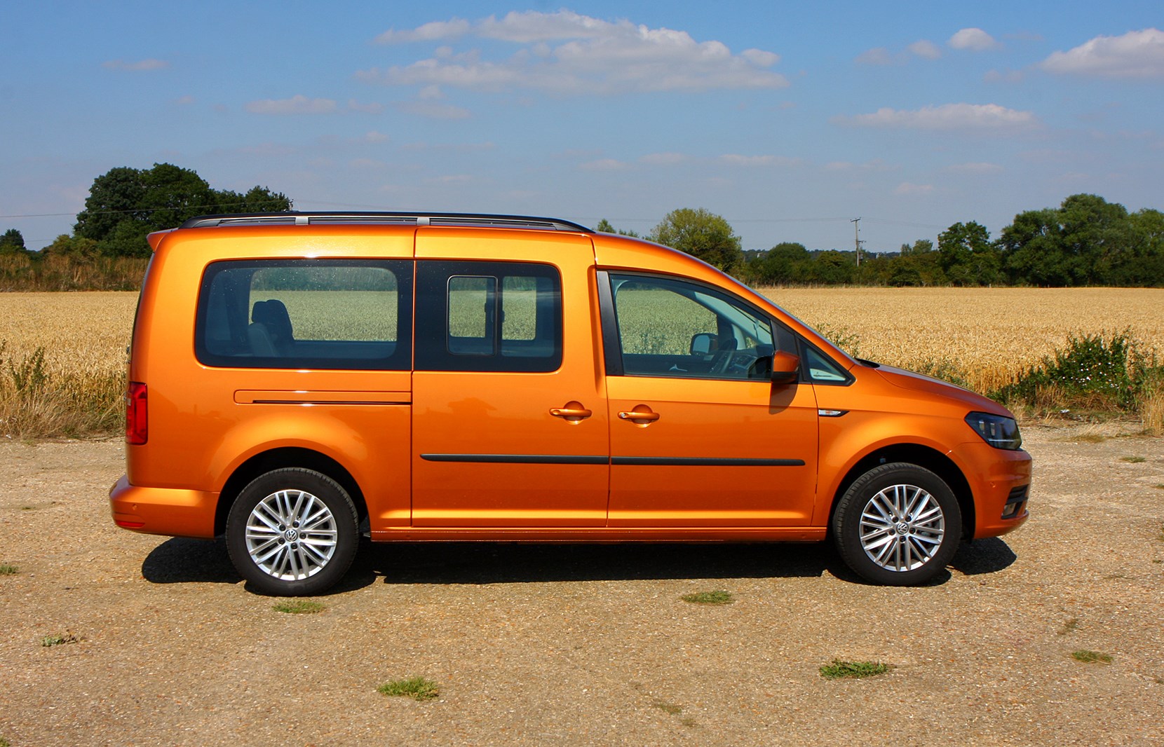 Volkswagen Caddy Maxi Life Estate Review (2015 ) Parkers